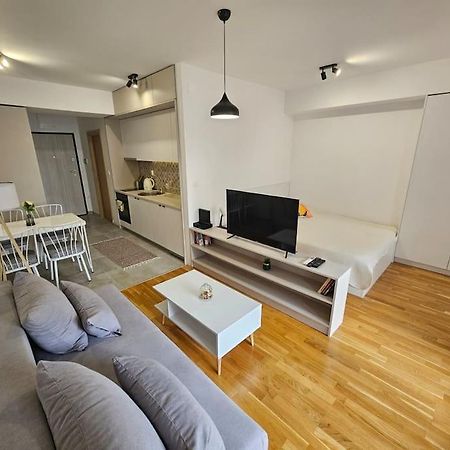 Milo Apartment Skopje Bagian luar foto