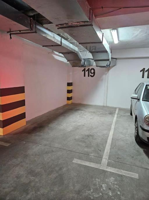 Milo Apartment Skopje Bagian luar foto